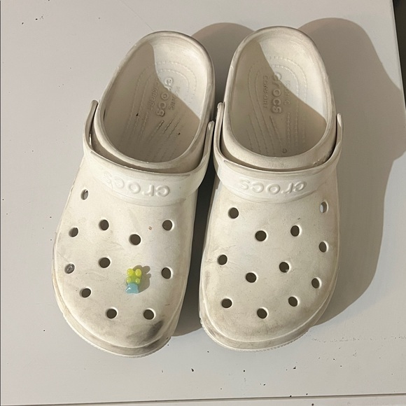 CROCS with Fun Charm Clogs - Black and White - Picture 4 of 4
